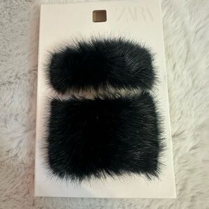 Zara Black Faux Fur cuff bracelet Set